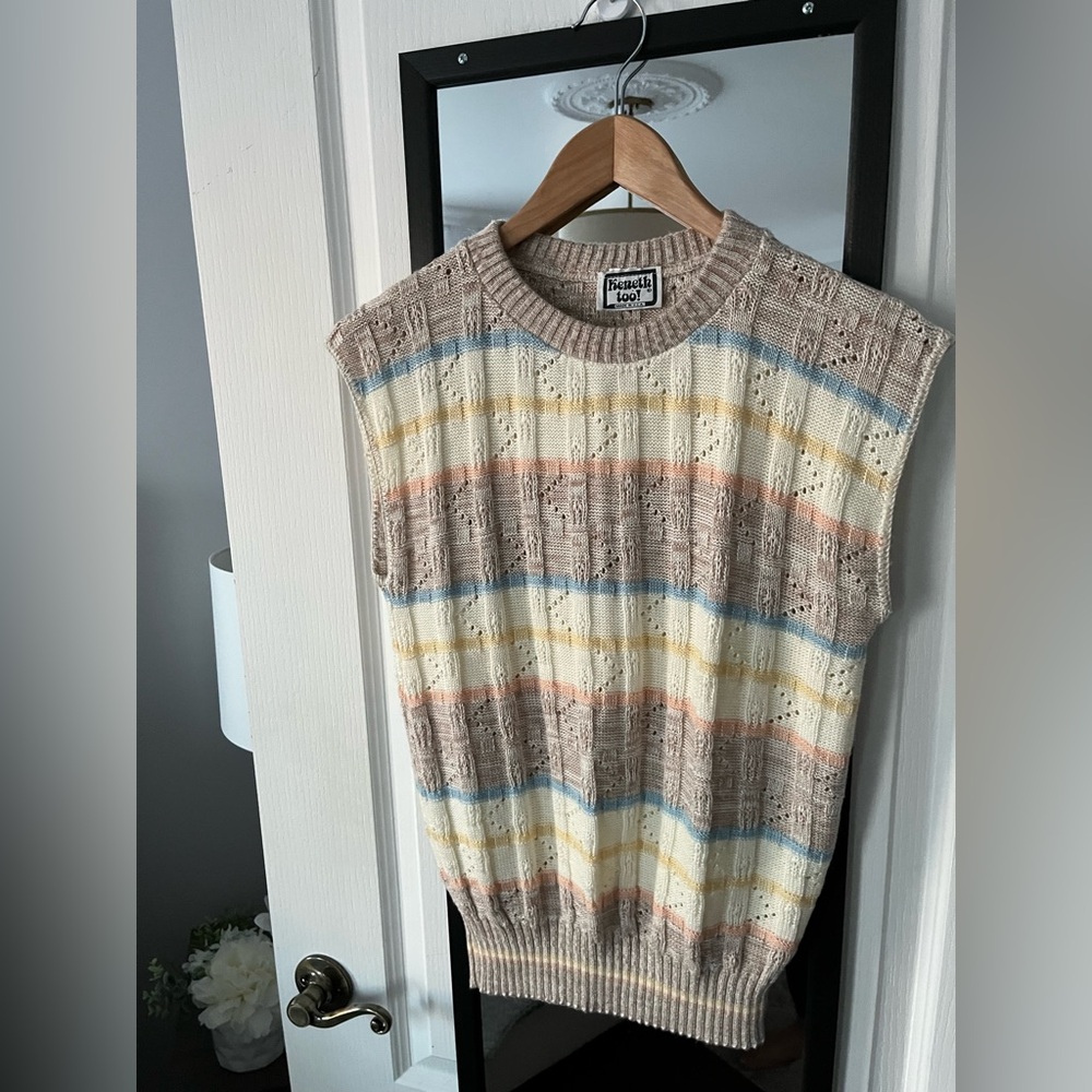 Keneth Too Vintage sleeveless sweater